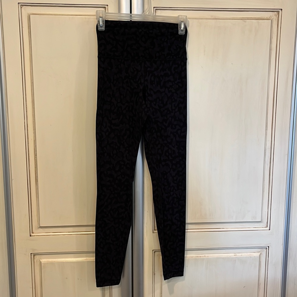 Lululemon align  28 inch size 4 leggings